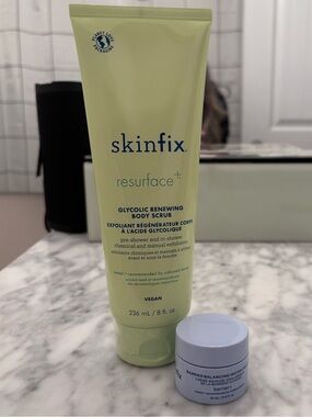 NEW UNOPENED Skinfix Glycolic Renewing Body Scrub&Barrier Balancing Water Cream